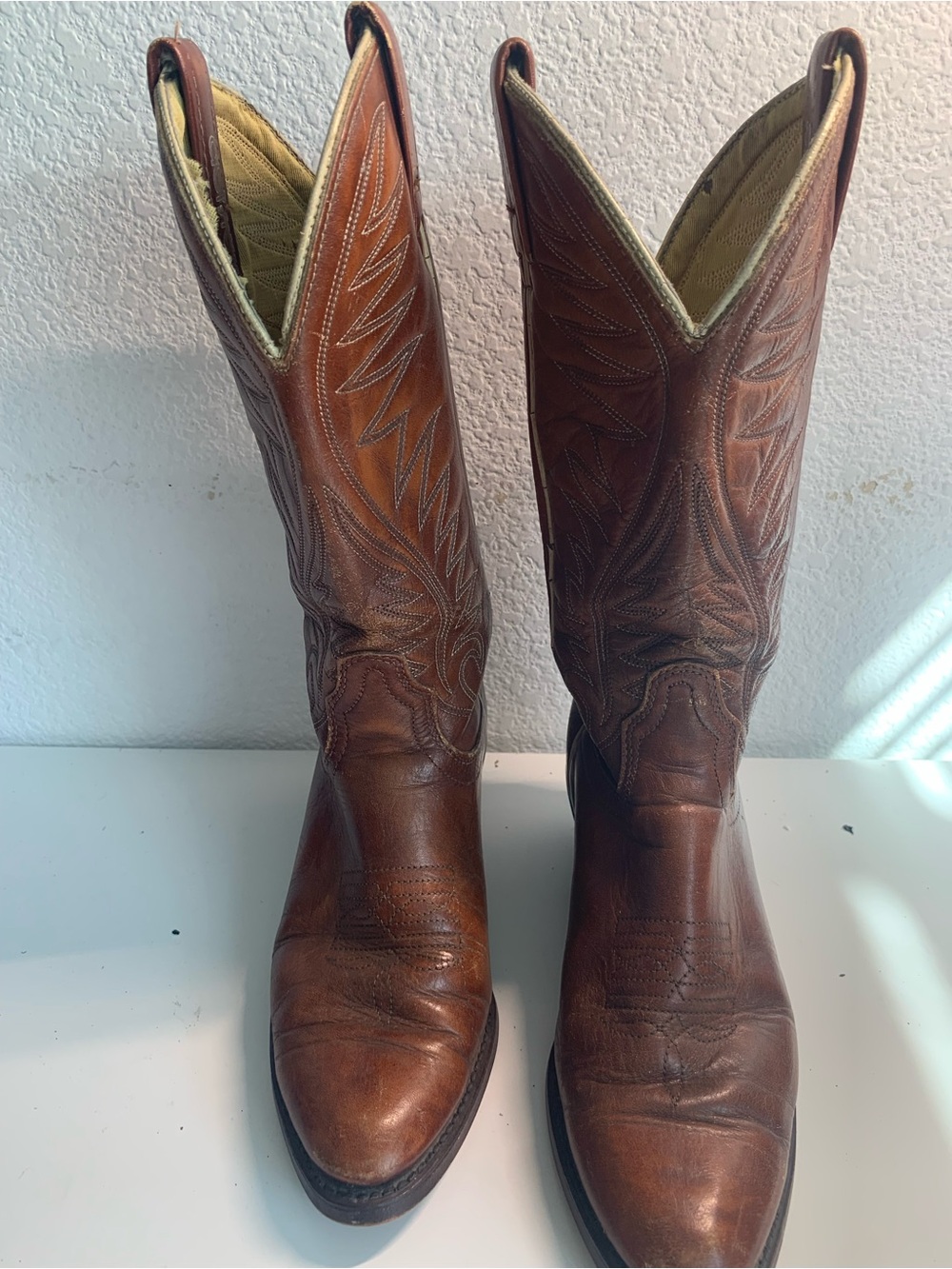 Acme Brown Embroidered Leather Western Cowboy Boots